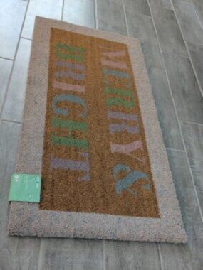 Doormat 22'x47' - Christmas - NEW